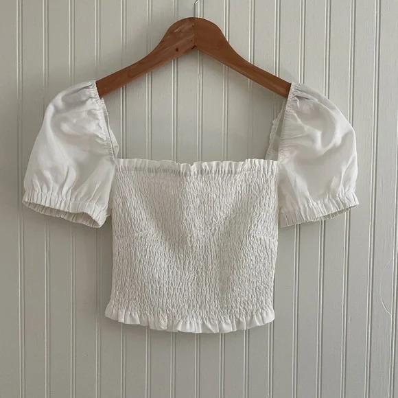 ASTR The Label Mason Smocked Puff Sleeve Top White - Picture 2 of 7